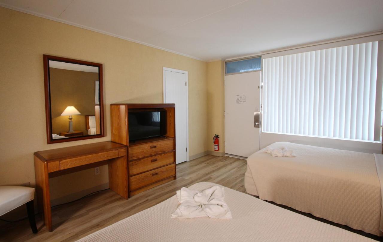 Crusader Oceanfront Resort Wildwood Crest Exterior photo
